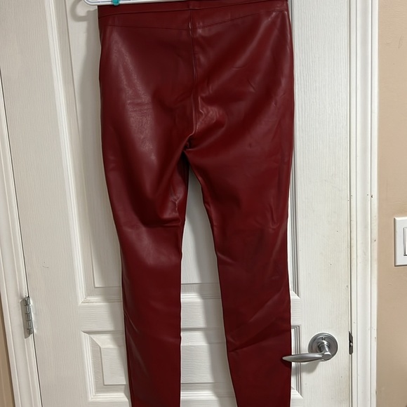 Zara Red Faux leather Leggings/Pants - Picture 9 of 10